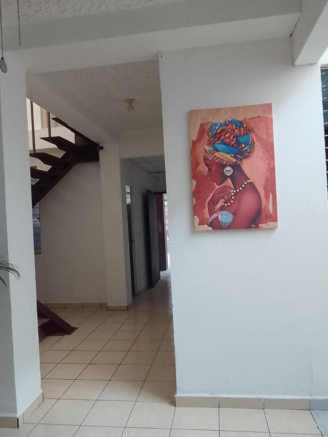 Hostal Los Heroes Antiguo Cuscatlán Exteriör bild